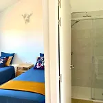 3bdr + 2bath Comfy House Appartamento