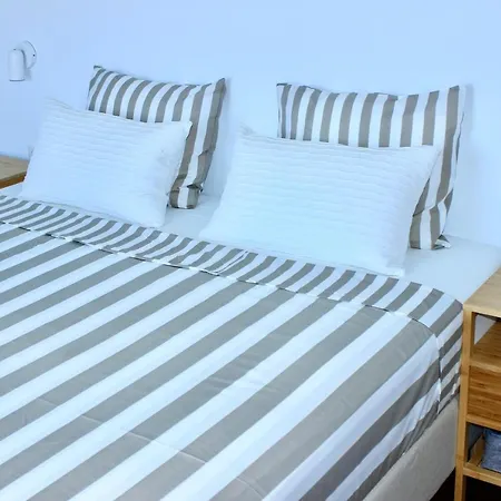 Lägenhet 3bdr + 2bath Comfy House *