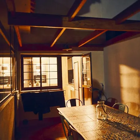3bdr + 2bath Comfy House Lägenhet
