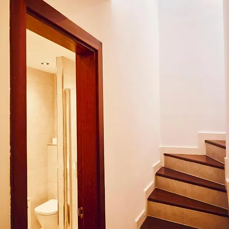 Lägenhet 3bdr + 2bath Comfy House *
